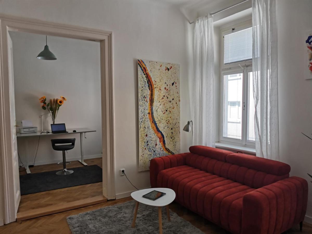 公寓 Downtown 3 Bdr Charm - Walk To Attractions 布拉迪斯拉发
